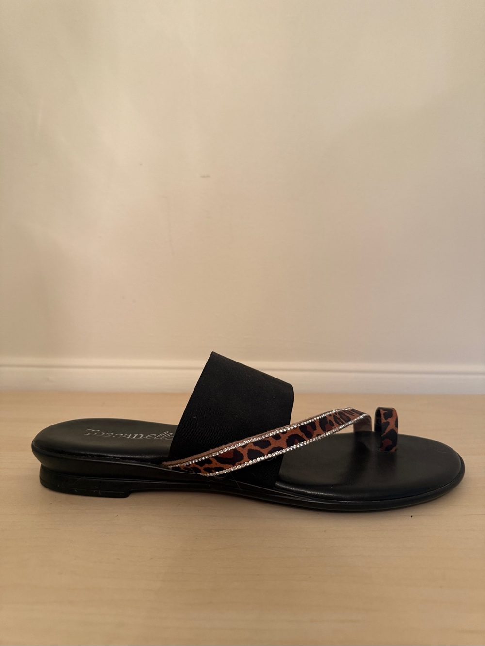 Toscanella black leopard sandals Women’s 10
